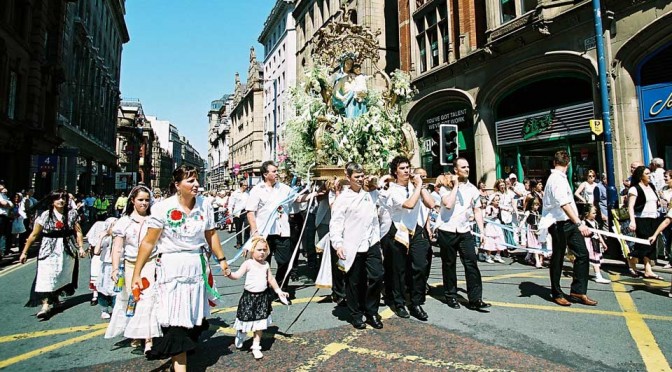 Madonna del Rosario Procession, Manchester