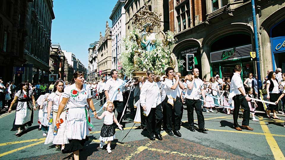 Madonna del Rosario Procession, Manchester